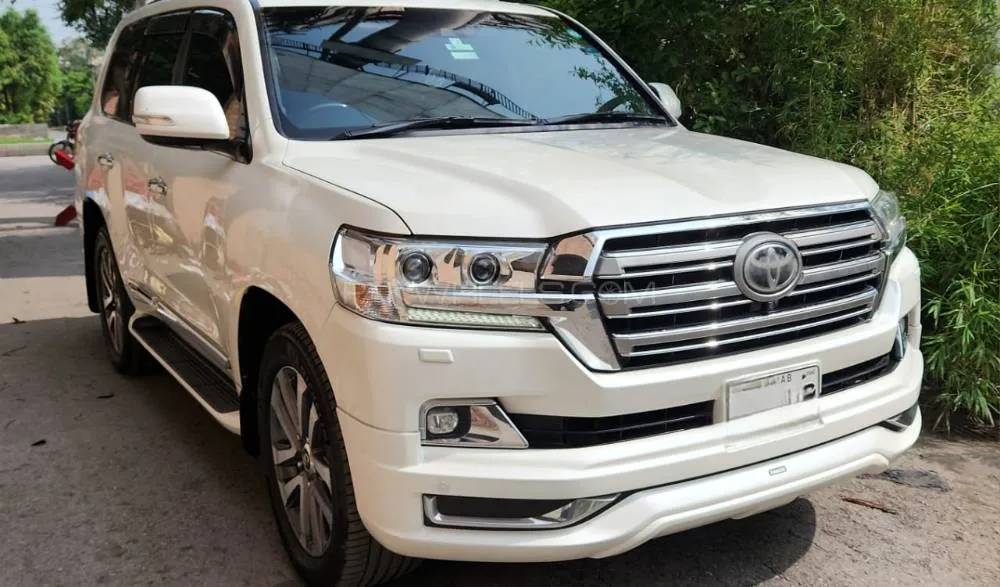 Toyota Land Cruiser 2016 for Sale in Lahore Image-1