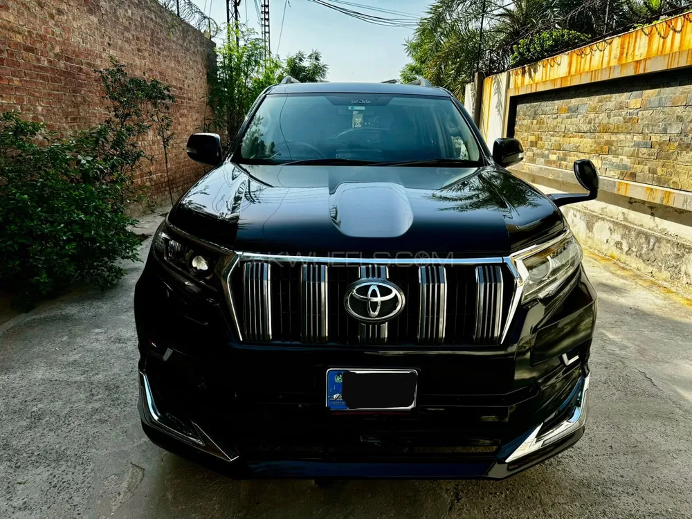 Toyota Prado 2010 for Sale in Faisalabad Image-1
