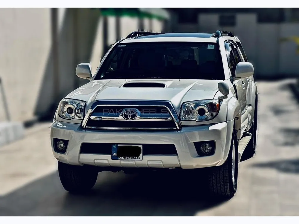 Toyota Surf 2004 for Sale in Attock Image-1
