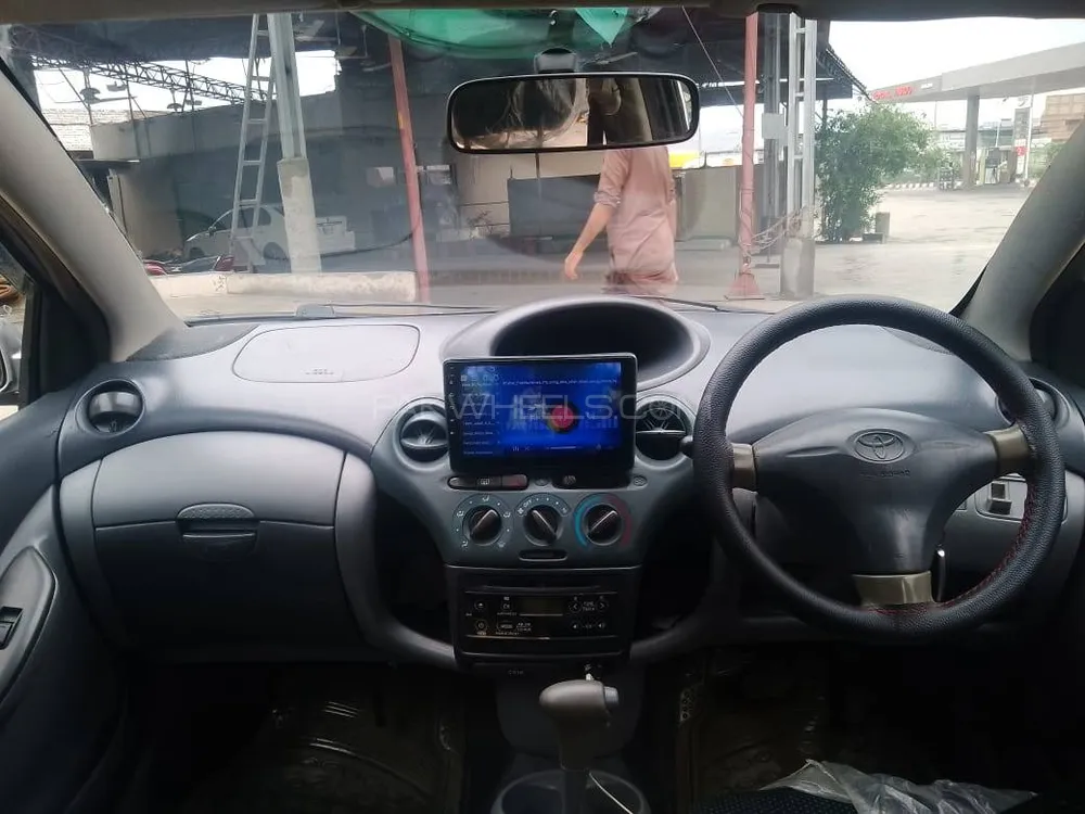 Toyota Vitz 1999 for Sale in Peshawar Image-1