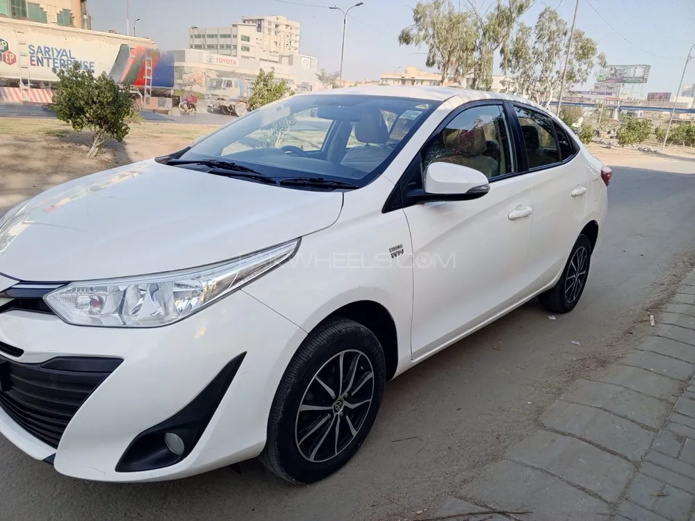 Toyota Yaris Sedan 2020 for Sale in Karachi Image-1