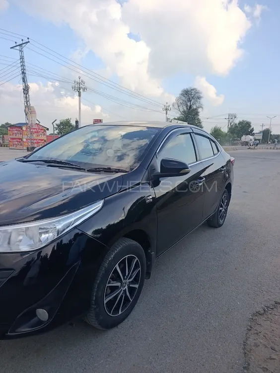 Toyota Yaris Sedan 2021 for Sale in Lahore Image-1