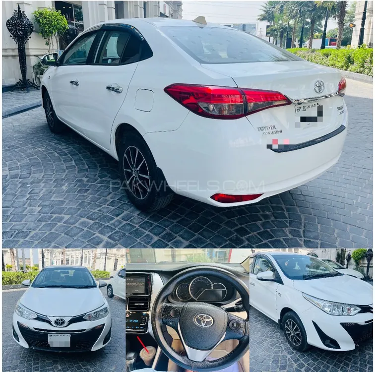 Toyota Yaris Sedan 2020 for Sale in Lahore Image-1