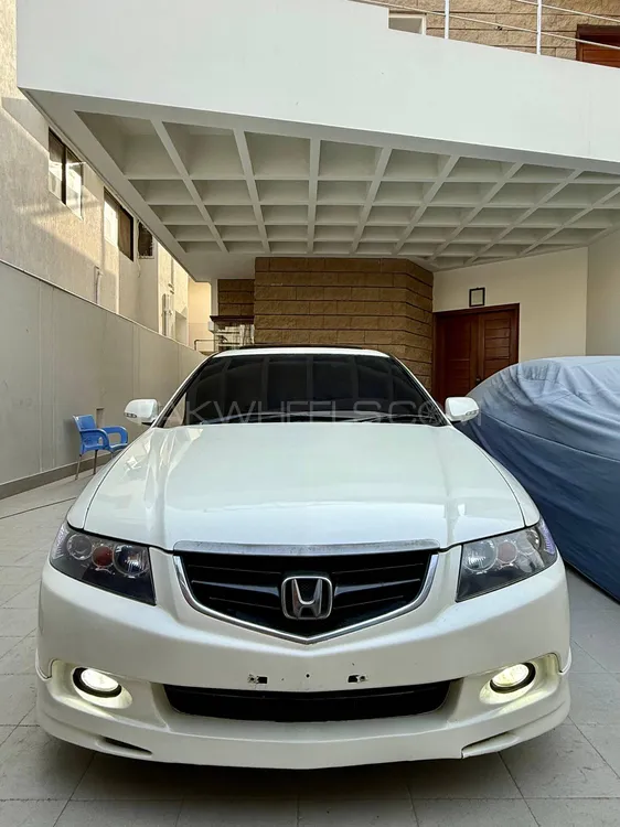 Honda Accord 2004 for Sale in Karachi Image-1