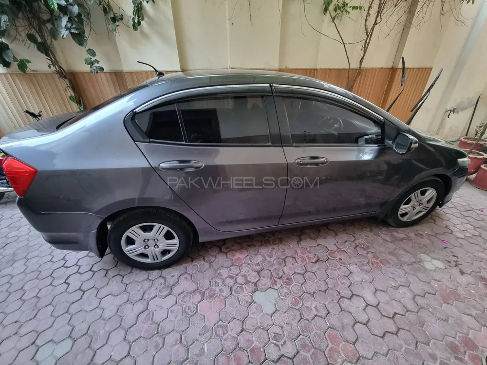 Honda City 2015 for Sale in Lahore Image-1