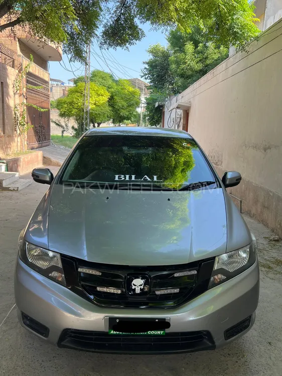 Honda City 2017 for Sale in Faisalabad Image-1