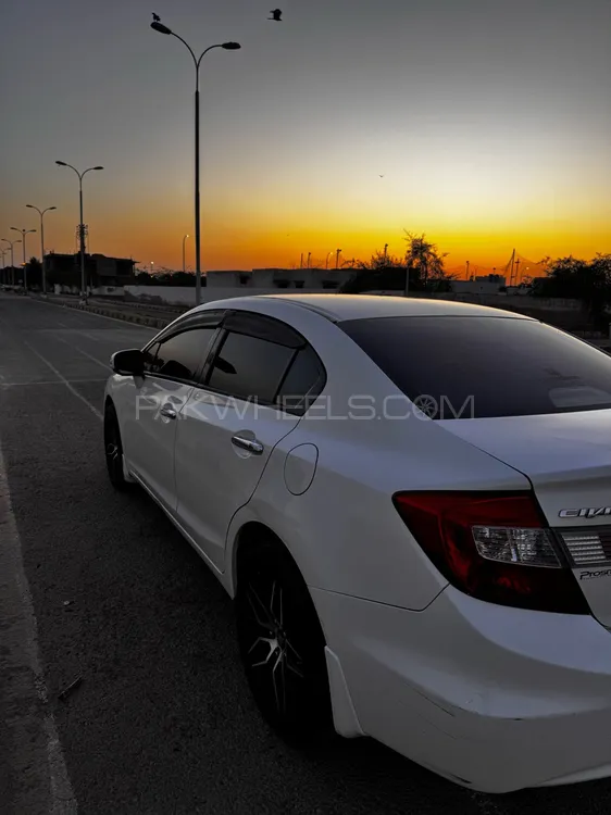 Honda Civic 2016 for Sale in Karachi Image-1