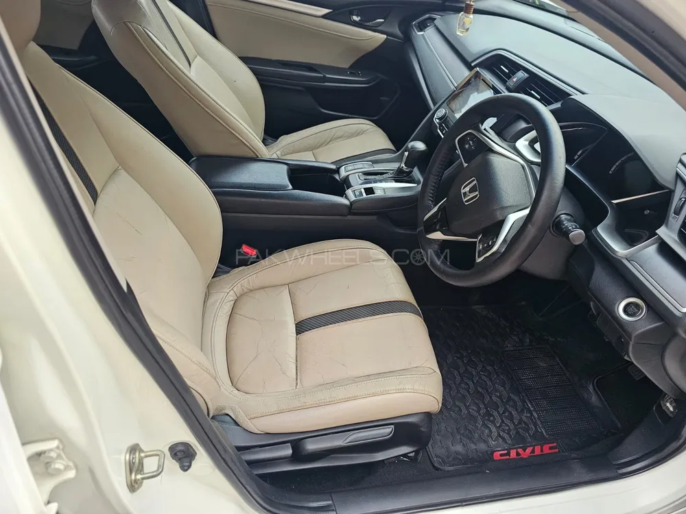Honda Civic 2016 for Sale in Lahore Image-1