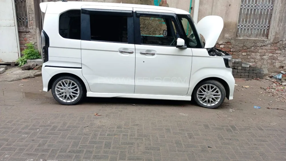 Honda N Box 2022 for Sale in Lahore Image-1