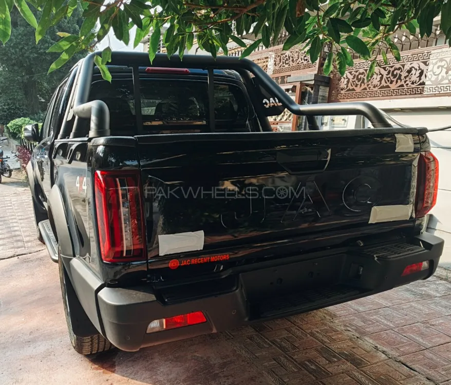 JAC T9 2025 for Sale in Rawalpindi Image-1