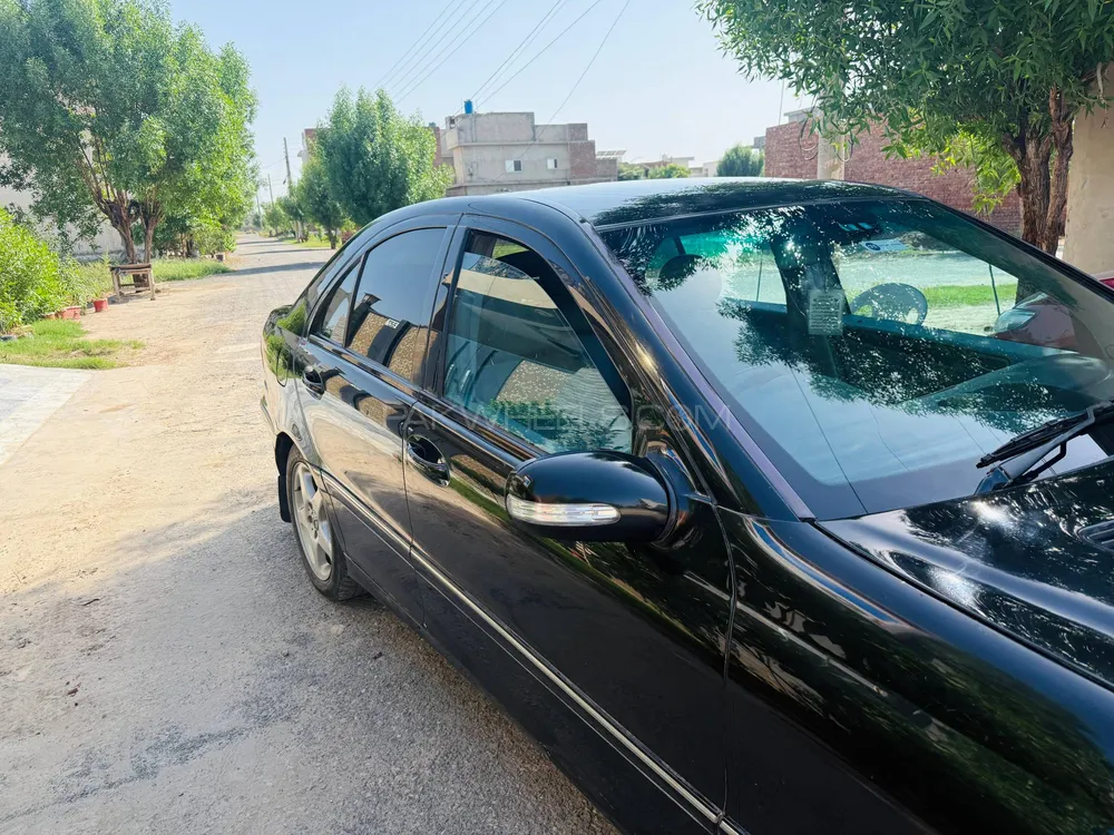Mercedes Benz C Class 2003 for Sale in Multan Mercedes Benz C Class 2003 for Sale in Multan Image-2