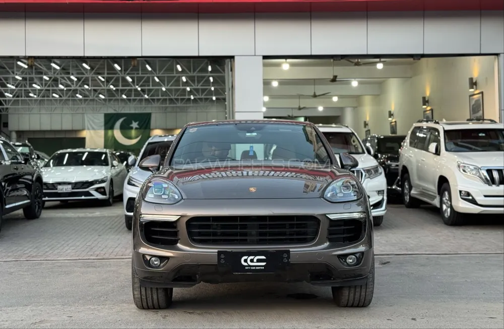 Porsche Cayenne 2015 for Sale in Lahore Image-1