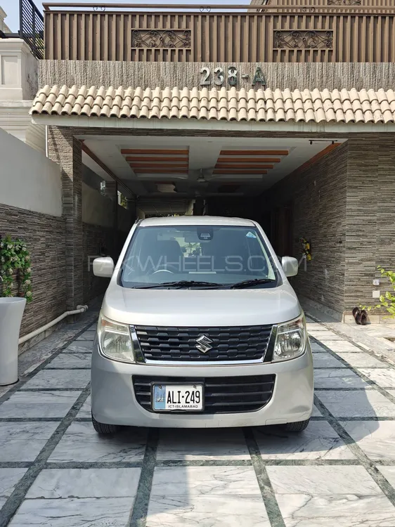 Suzuki Wagon R 2015 for Sale in Islamabad Image-1