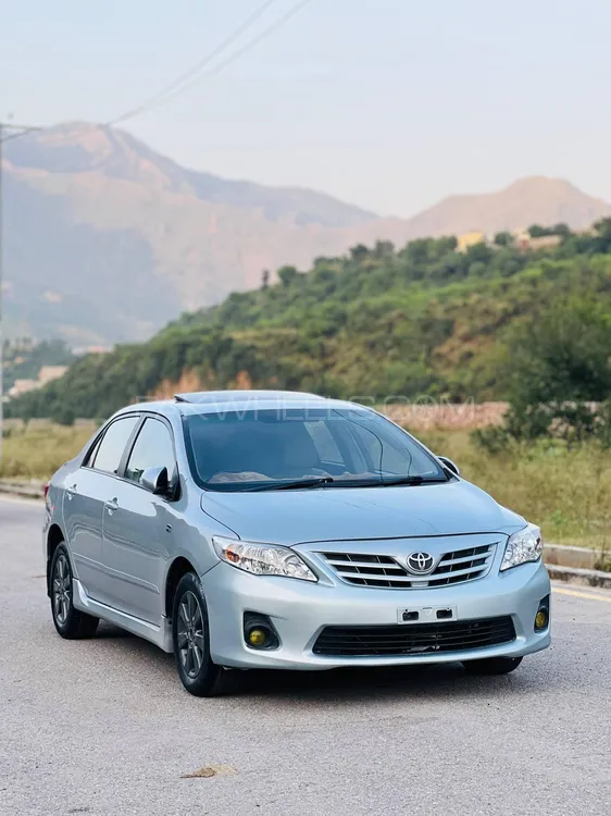 Toyota Corolla 2013 for Sale in Islamabad Image-1
