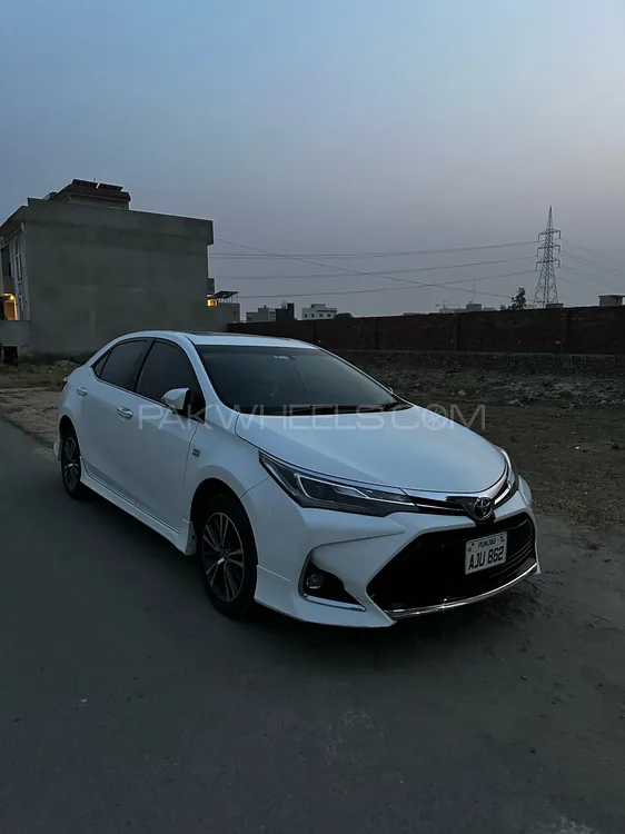 Toyota Corolla 2023 for Sale in Lahore Image-1