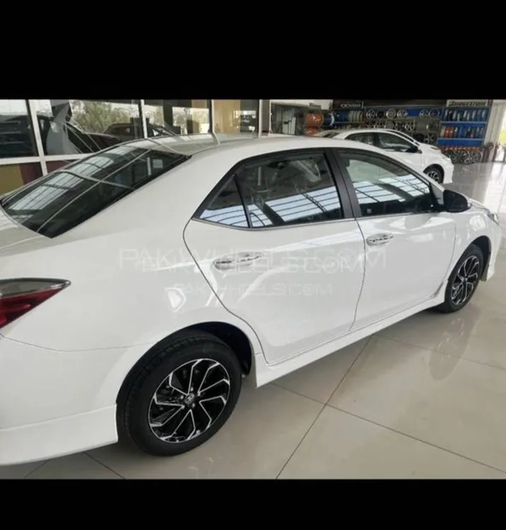 Toyota Corolla 2025 for Sale in Lahore Image-1