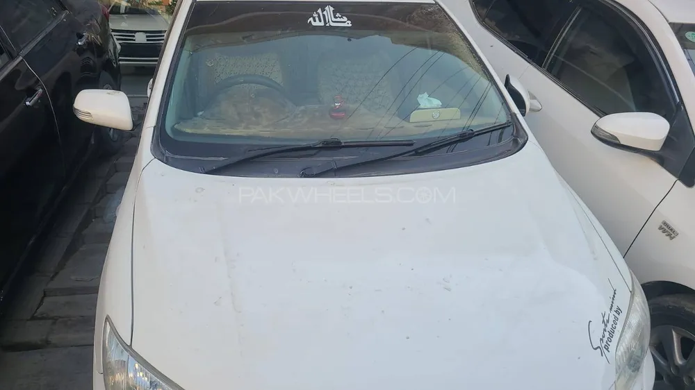 Toyota Corolla Axio 2007 for Sale in Karachi Image-1