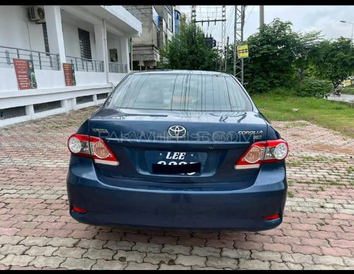 Toyota Corolla 2012 for Sale in Islamabad Image-1