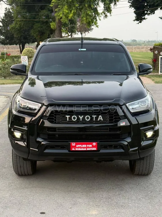 Toyota Hilux 2025 for Sale in Nowshera Image-1