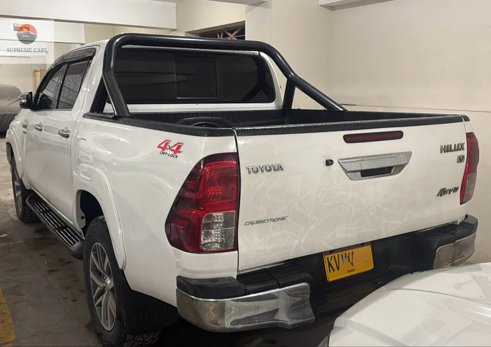 Toyota Hilux 2017 for Sale in Karachi Image-1
