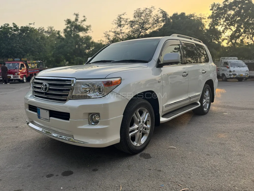 Toyota Land Cruiser 2010 for Sale in Islamabad Image-1