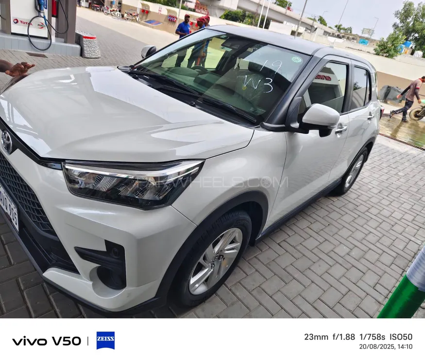 Toyota Raize 2020 for Sale in Lahore Image-1