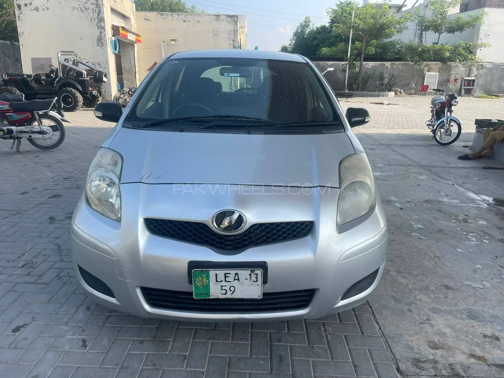 Toyota Vitz 2008 for Sale in Islamabad Image-1