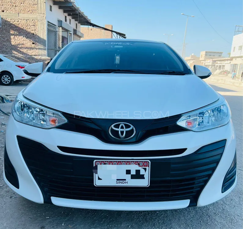 Toyota Yaris Sedan 2021 for Sale in Sukkur Image-1