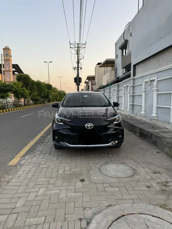 Toyota Yaris Sedan 2025 for Sale in Lahore Image-1