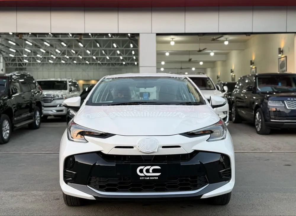 Toyota Yaris Sedan 2025 for Sale in Lahore Image-1
