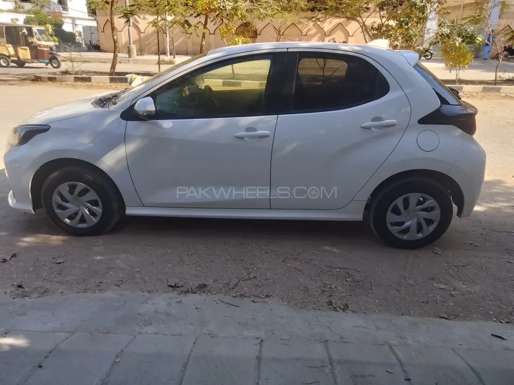 Toyota Yaris Hatchback 2021 for Sale in Karachi Image-1