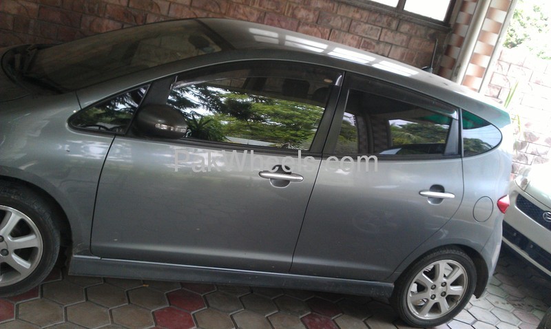 Daihatsu Sonica 2007 for Sale in Lahore Daihatsu Sonica 2007 for Sale in Lahore Image-3