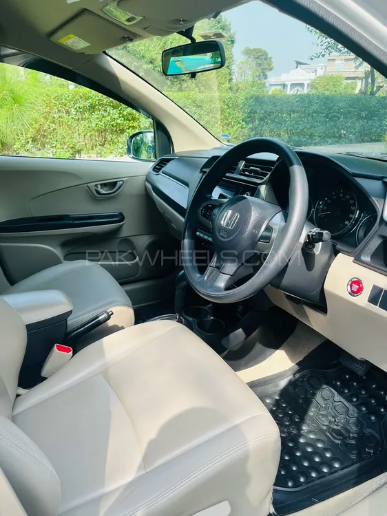 Honda BR-V 2021 for Sale in Islamabad Honda BR-V 2021 for Sale in Islamabad Image-4