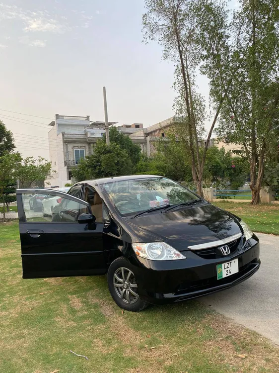 Honda City 2005 for Sale in Lahore Image-1