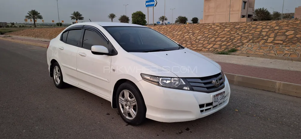 Honda City 2011 for Sale in Karachi Image-1