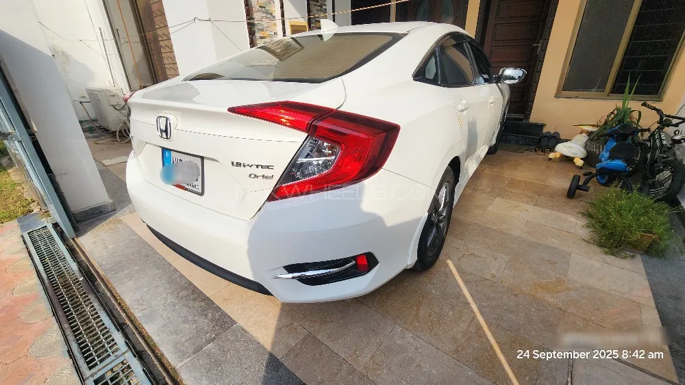 Honda Civic 2021 for Sale in Islamabad Image-1