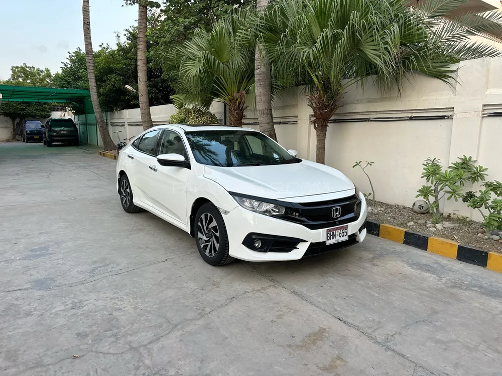 Honda Civic 2017 for Sale in Karachi Image-1