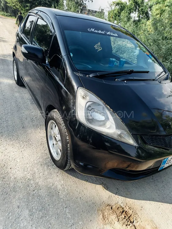 Honda Fit 2016 for Sale in Islamabad Image-1