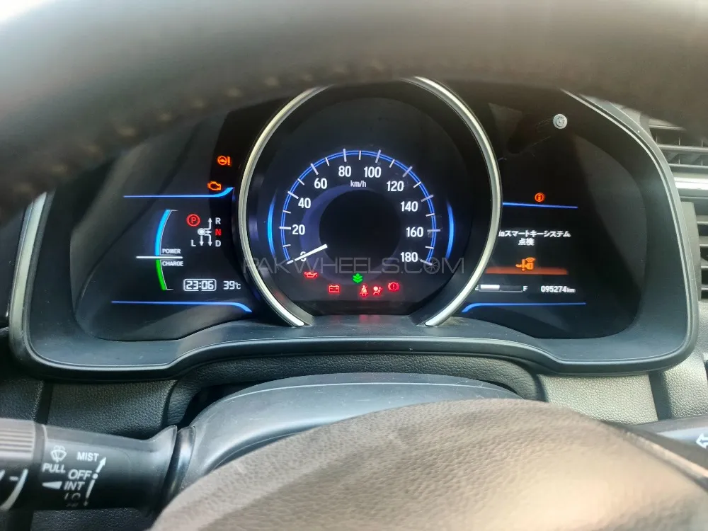 Honda Fit 2015 for Sale in Sialkot Image-1