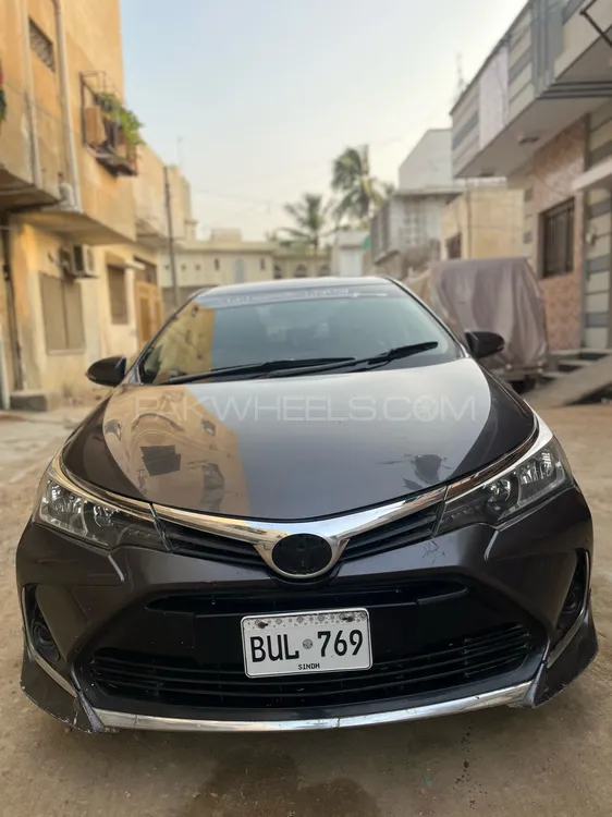 Toyota Corolla 2021 for Sale in Karachi Image-1