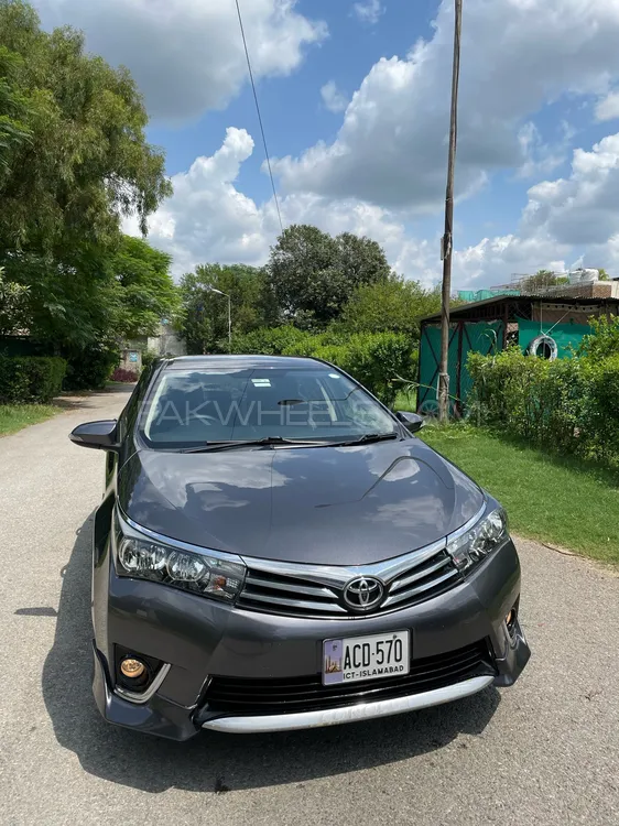 Toyota Corolla 2016 for Sale in Islamabad Image-1