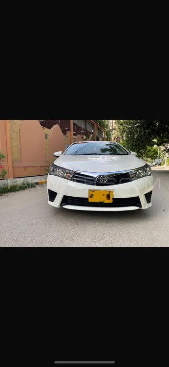 Toyota Corolla 2016 for Sale in Karachi Image-1