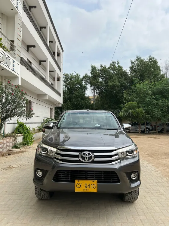 Toyota Hilux 2018 for Sale in Karachi Image-1