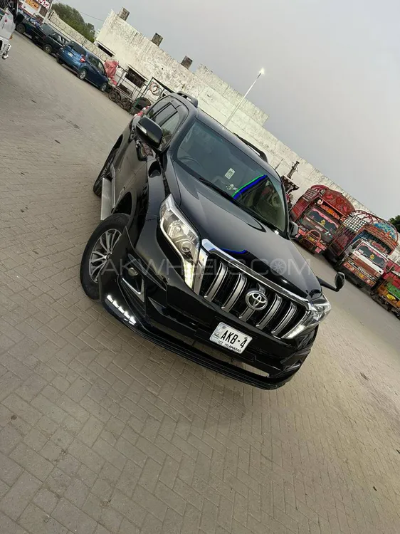 Toyota Prado 2010 for Sale in Gujrat Toyota Prado 2010 for Sale in Gujrat Image-3