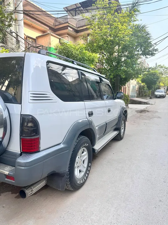 Toyota Prado 1999 for Sale in Islamabad Image-1