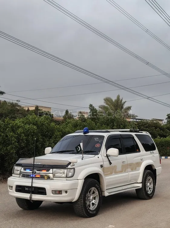Toyota Surf 1999 for Sale in Karachi Image-1