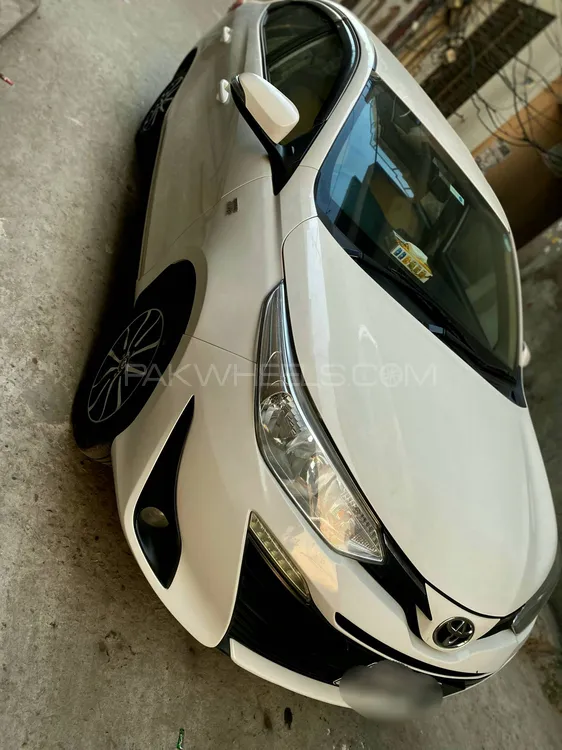 Toyota Yaris Sedan 2021 for Sale in Gujranwala Image-1