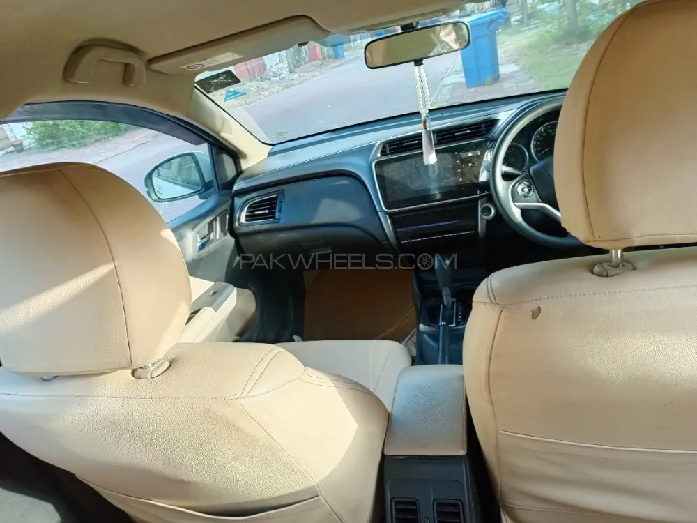 Honda City 2022 for Sale in Islamabad Image-1