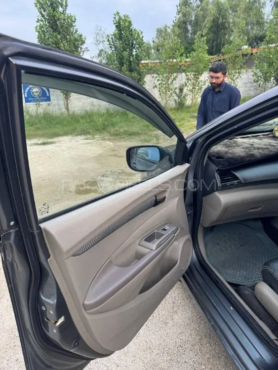 Honda City 2013 for Sale in Islamabad Image-1