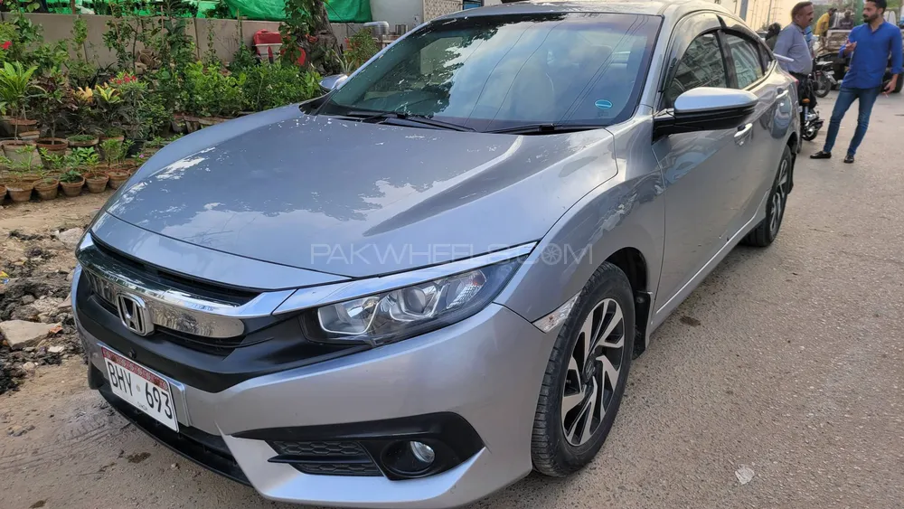 Honda Civic 2017 for Sale in Karachi Image-1